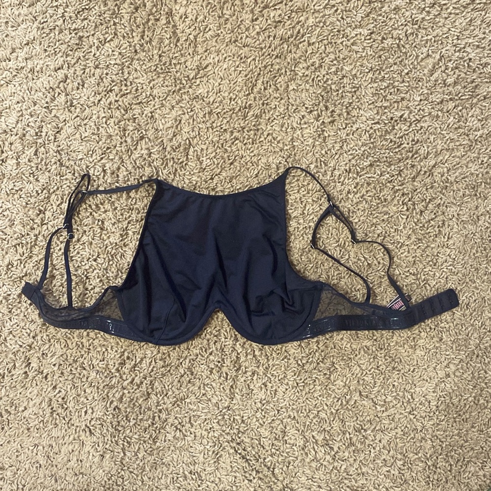 VS high neck black bra